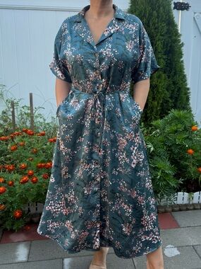 Women’s Floral Wrap Dress - Green